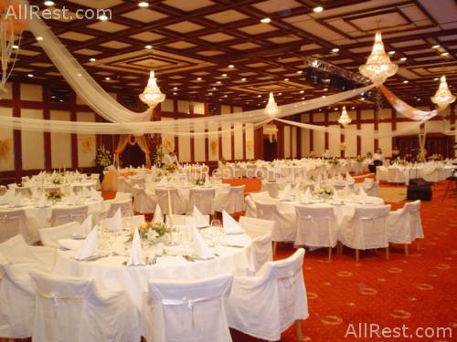 Kempinski Hotel Zografski 36